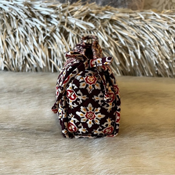 VERA BRADLEY Medallion 2006 Bow Tie Cosmetic Case Lined Travel Brown Cream - Picture 6 of 11